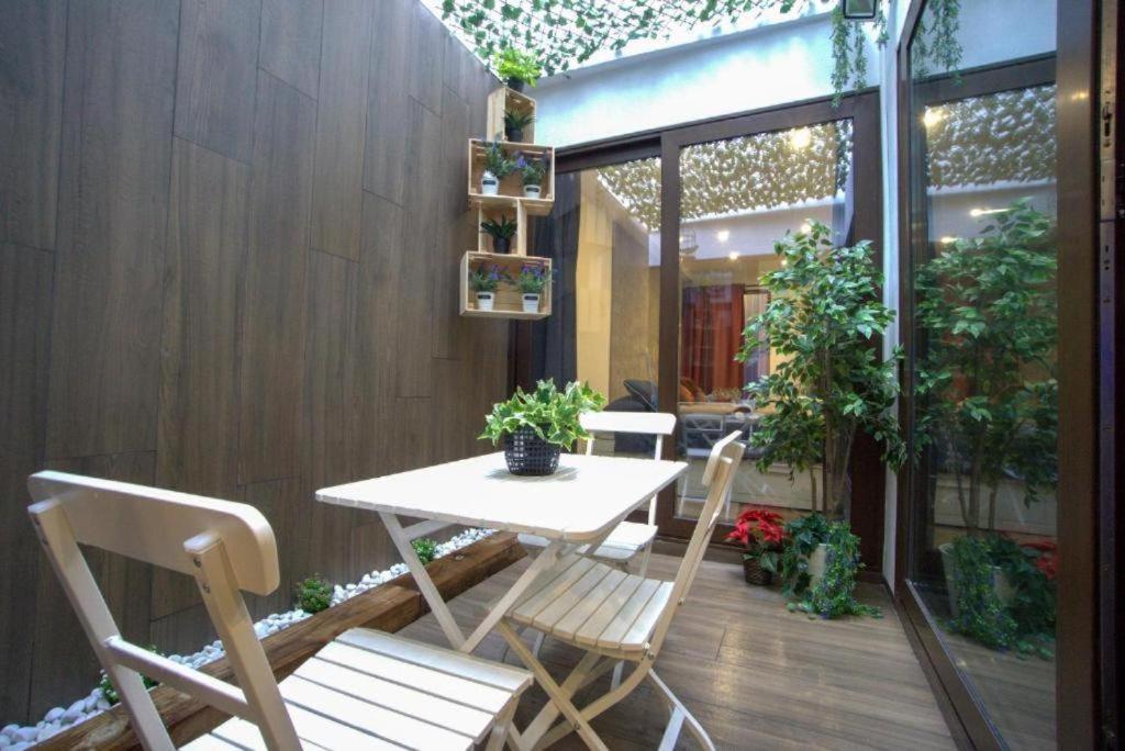 Rentalsevilla Looks Pretty And Modern Exterior foto