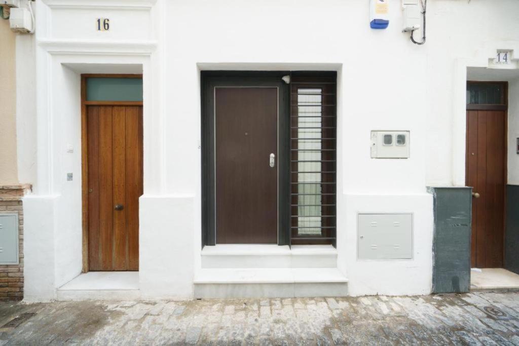 Rentalsevilla Looks Pretty And Modern Exterior foto
