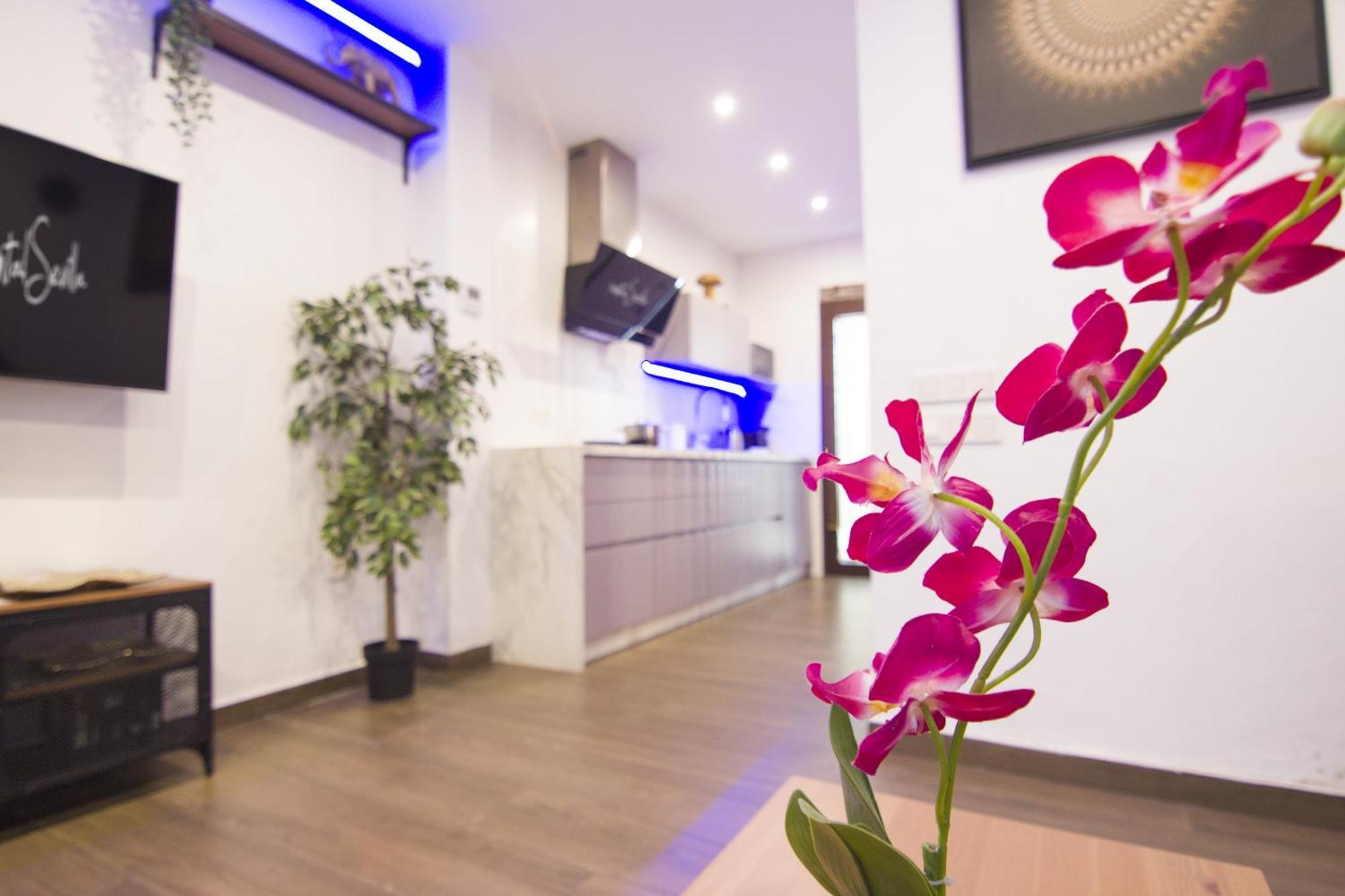 Rentalsevilla Looks Pretty And Modern Exterior foto